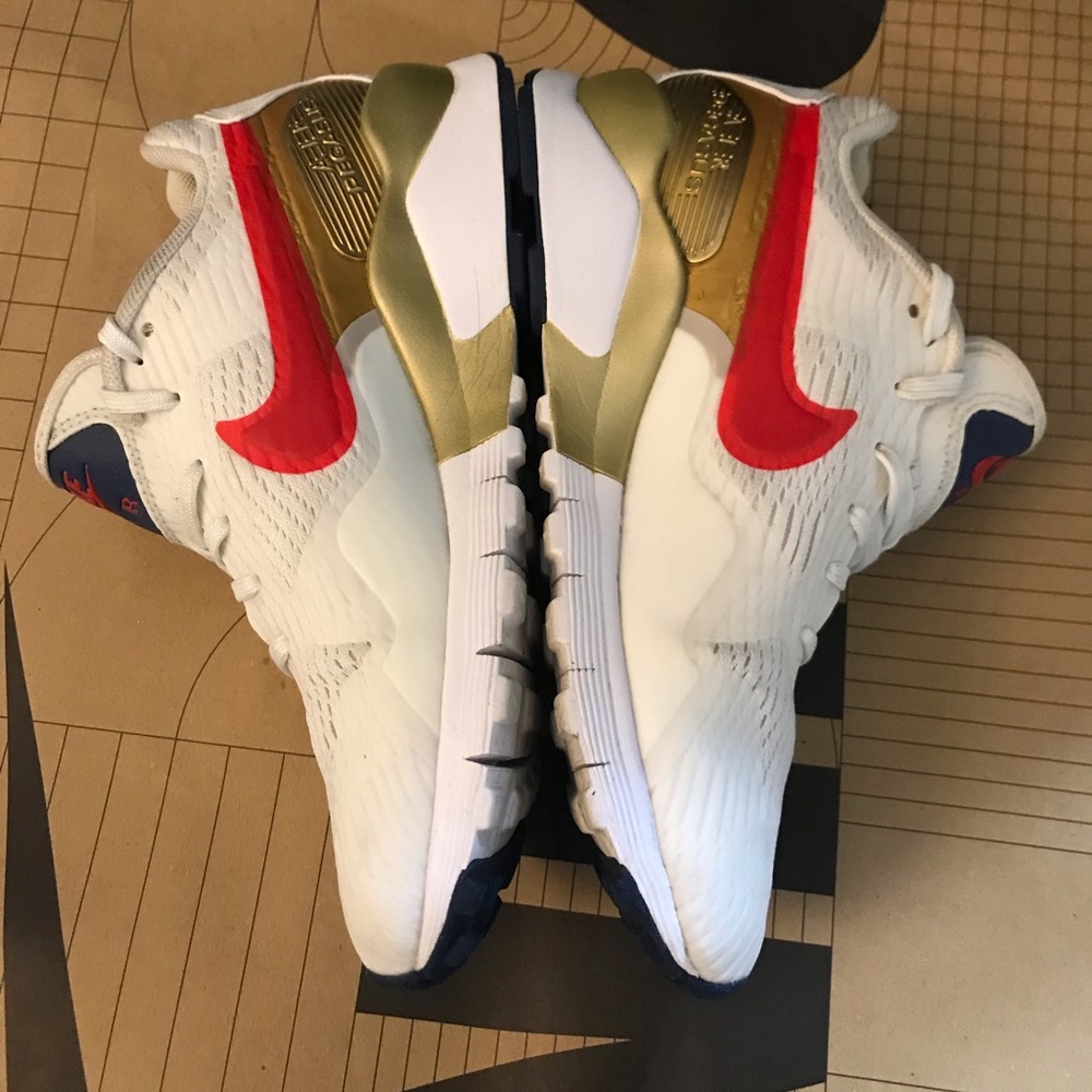 Nike Wmns Air Pegasus Olympic